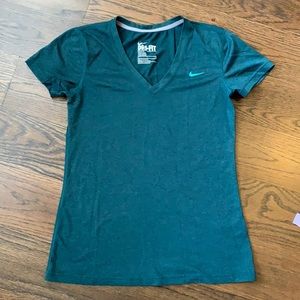 Green Nike Dri-fit tee, small